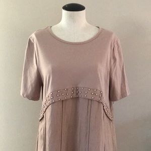 Boutique pearl tshirt dress